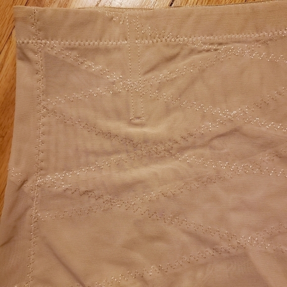 BELLY CONTROL PANTIES Women''s Compression XL NWOT SHAPEWEAR Nude Postpartum - Picture 3 of 6